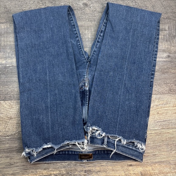 Mother Jeans Women's 26 Insider Crop Step Chew Distressed Dancing On The Coals - Picture 7 of 16